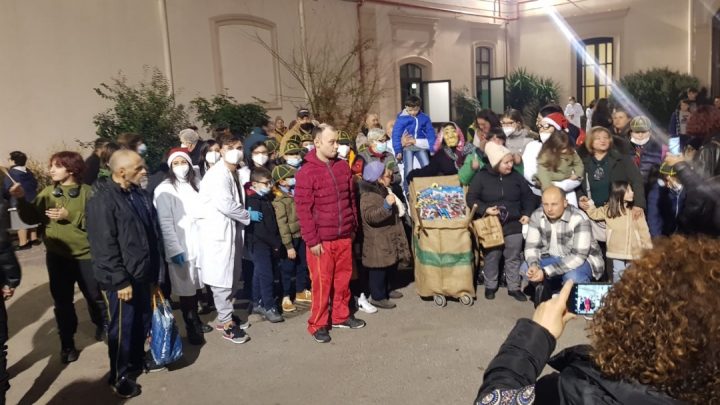 Cava de’ Tirreni, a Villalba la visita della Befana