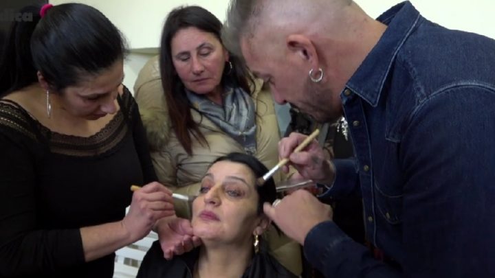 Carcere di Salerno, detenute a scuola di trucco