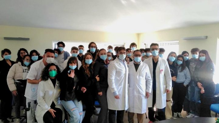 Frattamaggiore, in ospedale incontro con le scuole sui tumori