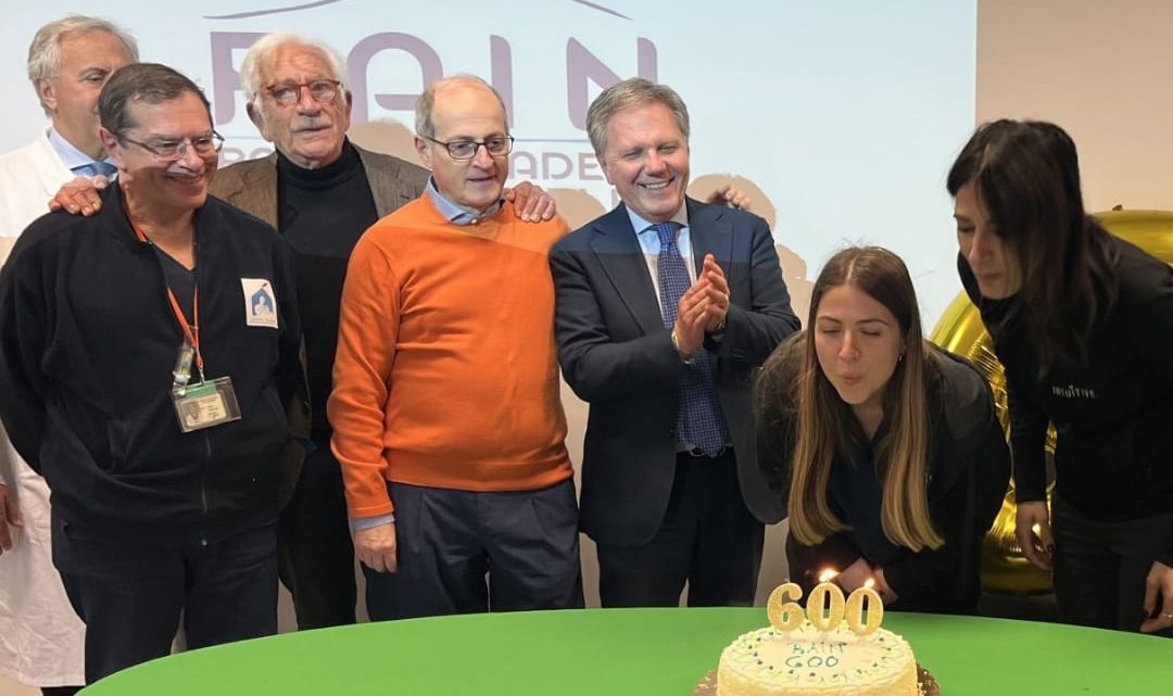 Cardarelli, l’Accademia di chirurgia robotica festeggia 12mila nuovi medici formati
