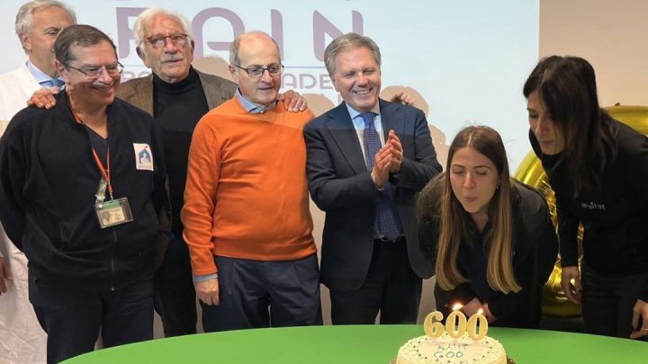 Cardarelli, l’Accademia di chirurgia robotica festeggia 12mila nuovi medici formati