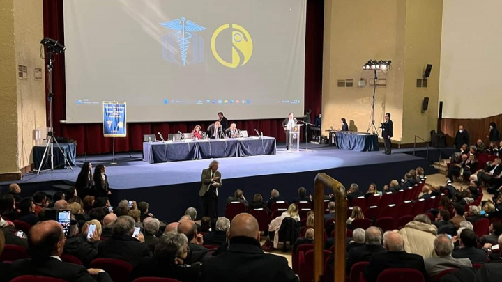 Ordine medici Napoli, medaglie d’oro ai 50 anni di laurea