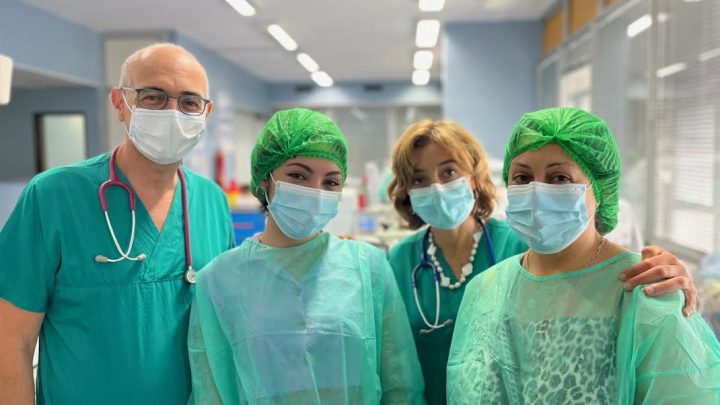Cardarelli, 19 anni dopo torna per salutare i medici che le hanno salvato la vita