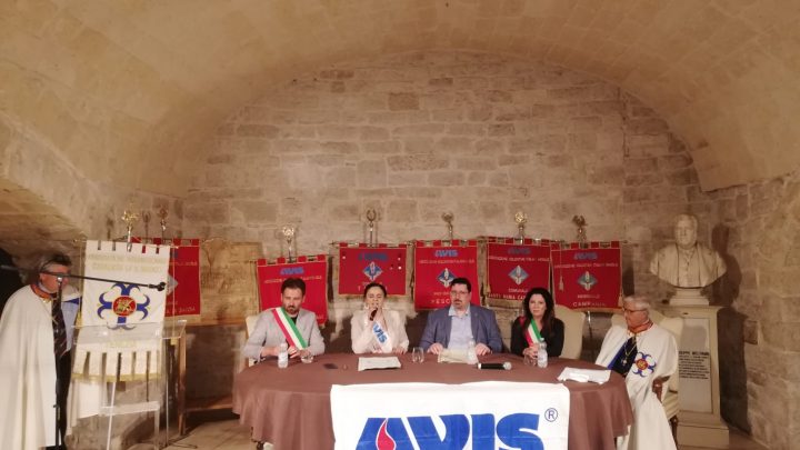 Siglato il patto di gemellaggio tra le Avis di Santa Maria Capua Vetere e Trani