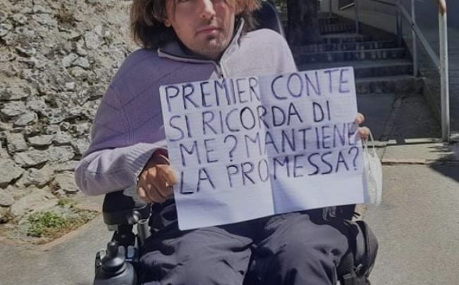 Disabili, le Università aprano alla possibilità di effettuare esami a distanza
