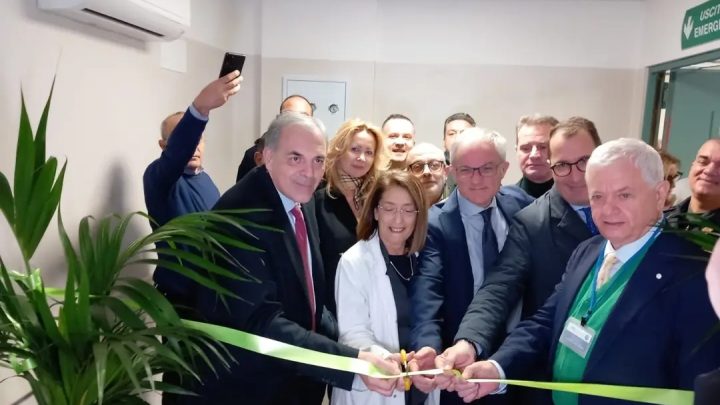 Ospedale di Nocera, inaugurata la nuova Psichiatria