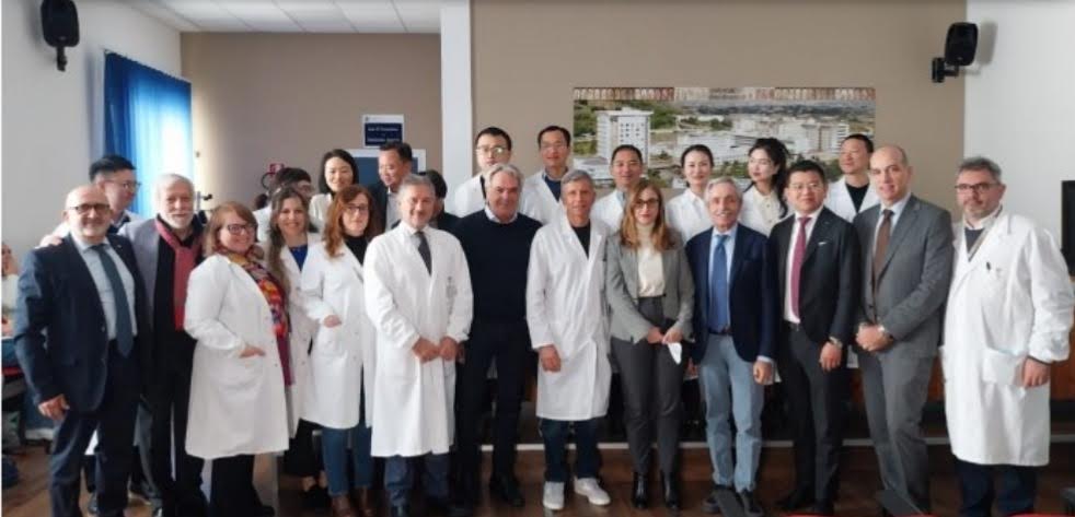 “Cross Sciences MediCina”, continua la collaborazione tra il Ruggi di Salerno e l’Associazione Culturale cinese Longsha