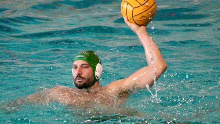 Andrea Castello, Pallanuoto: tecnica e fisicità per “nuotare” lontano