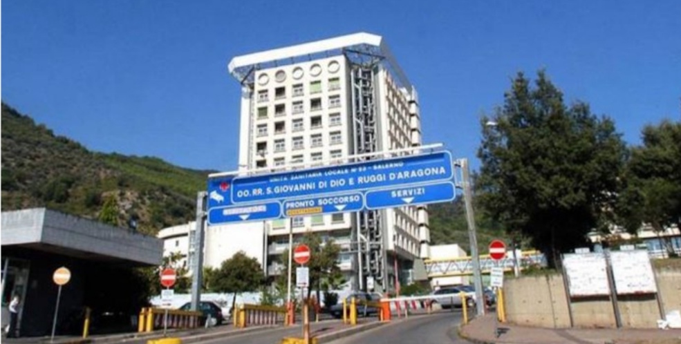 Salerno, ennesima aggressione in sanità: questa volta tocca al “Ruggi”