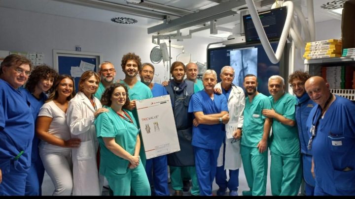 Ospedale di Eboli, Cardiologia: per la prima volta nel Salernitano impiantate due protesi trans-catetere
