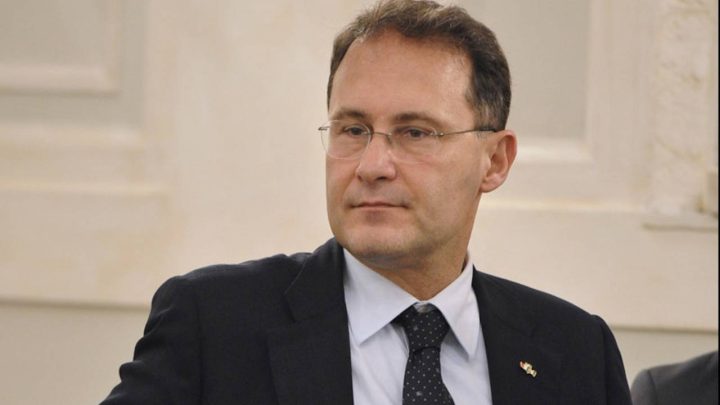 Il viceministro Cirielli: “Il sistema clientelare di De Luca va sradicato”