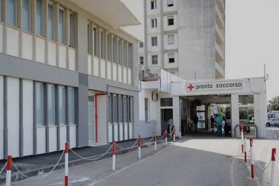 Salerno, neonata ricoverata portata via dal “Ruggi”
