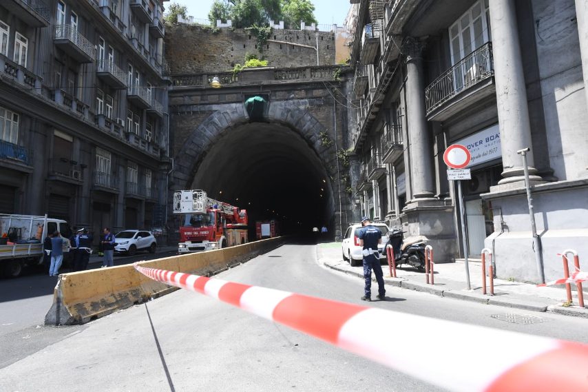 Napoli, Galleria Laziale: rimosse 60 tonnellate di rifiuti