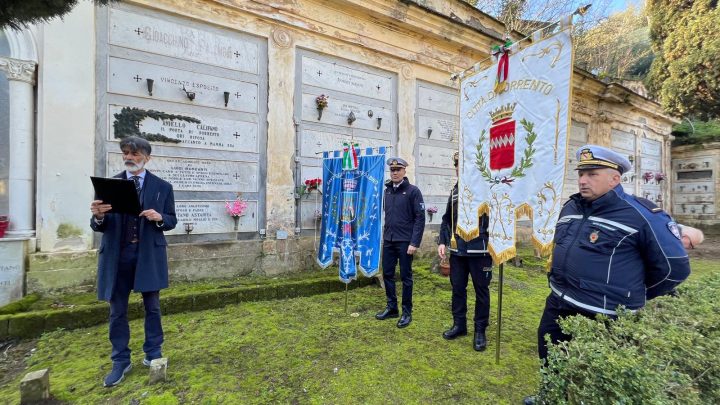 “‘O surdato ‘nnammurato”, per abbattere le frontiere