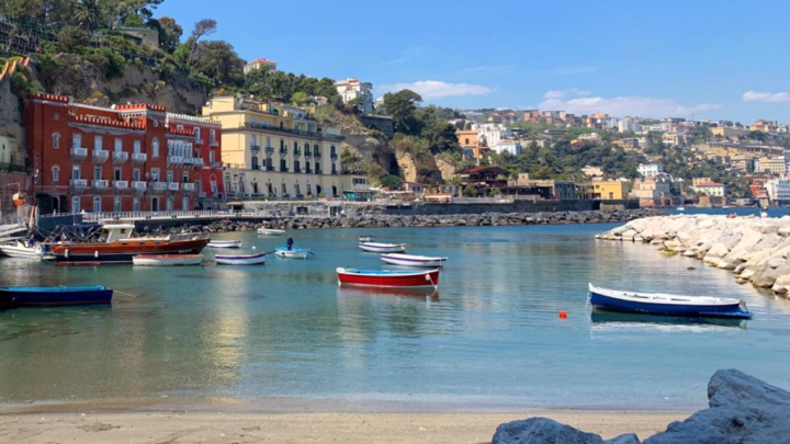 Passeggiare per Napoli e “incontrare” la sclerosi multipla