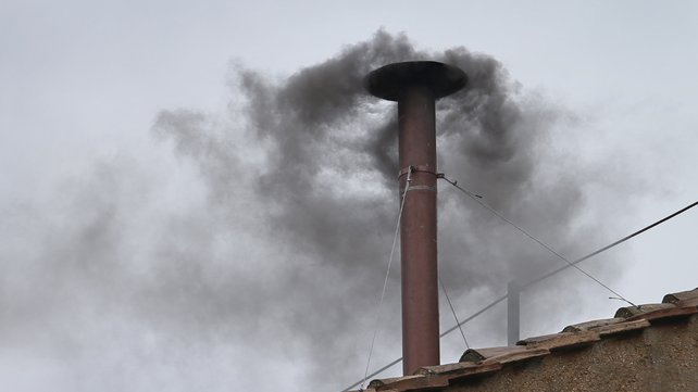 In un mondo super connesso, tutti guardano a un comignolo
