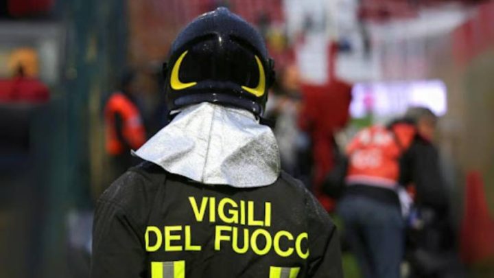 Incendio ai Campi Flegrei, situazione tornata sotto controllo