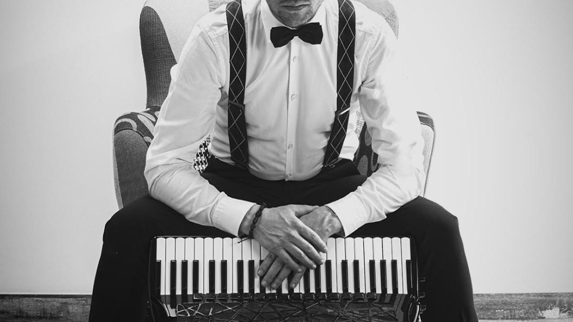 Ivano Biscardi, musica e scrittura