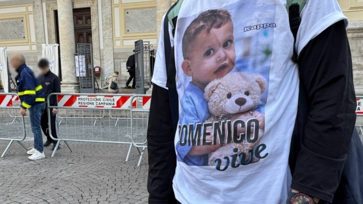 Dopo la sosta del funerale di Domenico riecco il processo in piazza