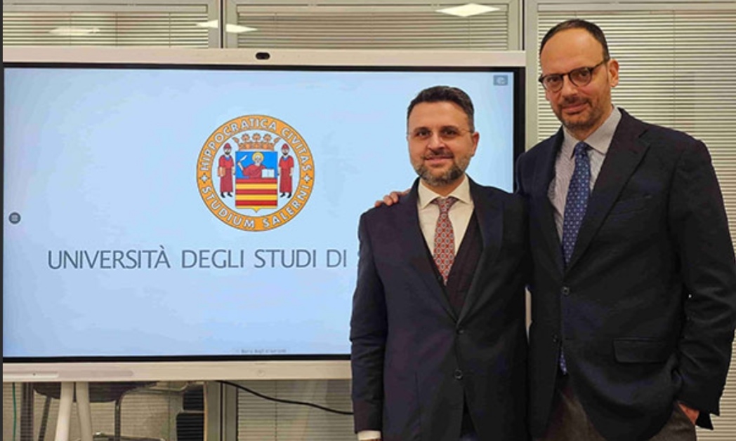 A Salerno la neurochirurgia per entrare si avvale della palpebra