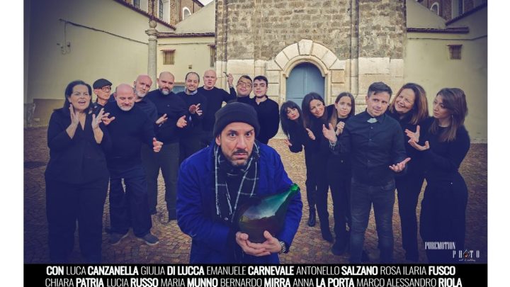 Santa Maria Capua Vetere, La Compagnia Scena e Controscena al Teatro Garibaldi in “E’ asciuto pazzo o’ parrucchiano”