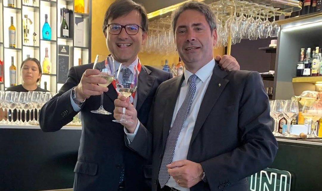 Prevenzione in movimento: i Camper della Salute arrivano ad Aiello del Sabato