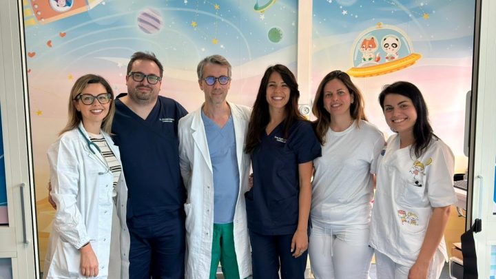 Alla Cardiologia Pediatrica del Santobono nuovo servizio di impianto di loop recorder per monitoraggio cardiaco da remoto