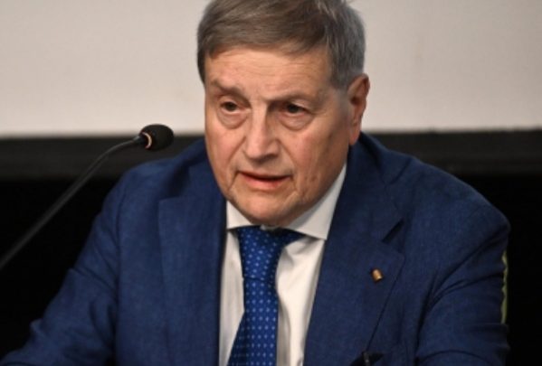 Case di Comunità, il presidente OMCeO Salerno D’Angelo: “Il rischio è la regionalizzazione della medicina territoriale”