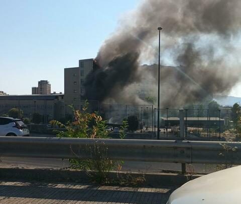 Napoli, incendio all’Ospedale del Mare