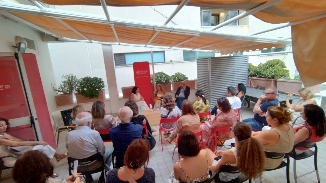 Alla libreria laFeltrinelli di Caserta presentato “Sardegna magica e misteriosa”